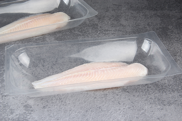 Vacuum skin-packing of Utien Basa Fish Fillet